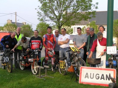 Corcoué 2007 (28).JPG (211.53 Kio) Vu 2884 fois Corcoué 2007 (28).JPG